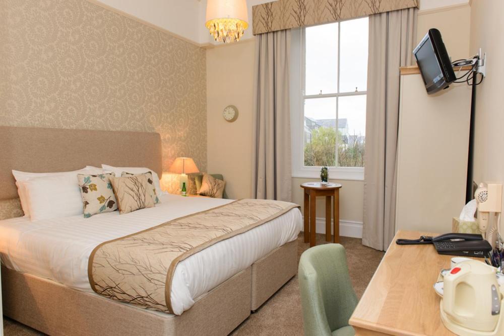 Giltar Hotel Tenby Dış mekan fotoğraf